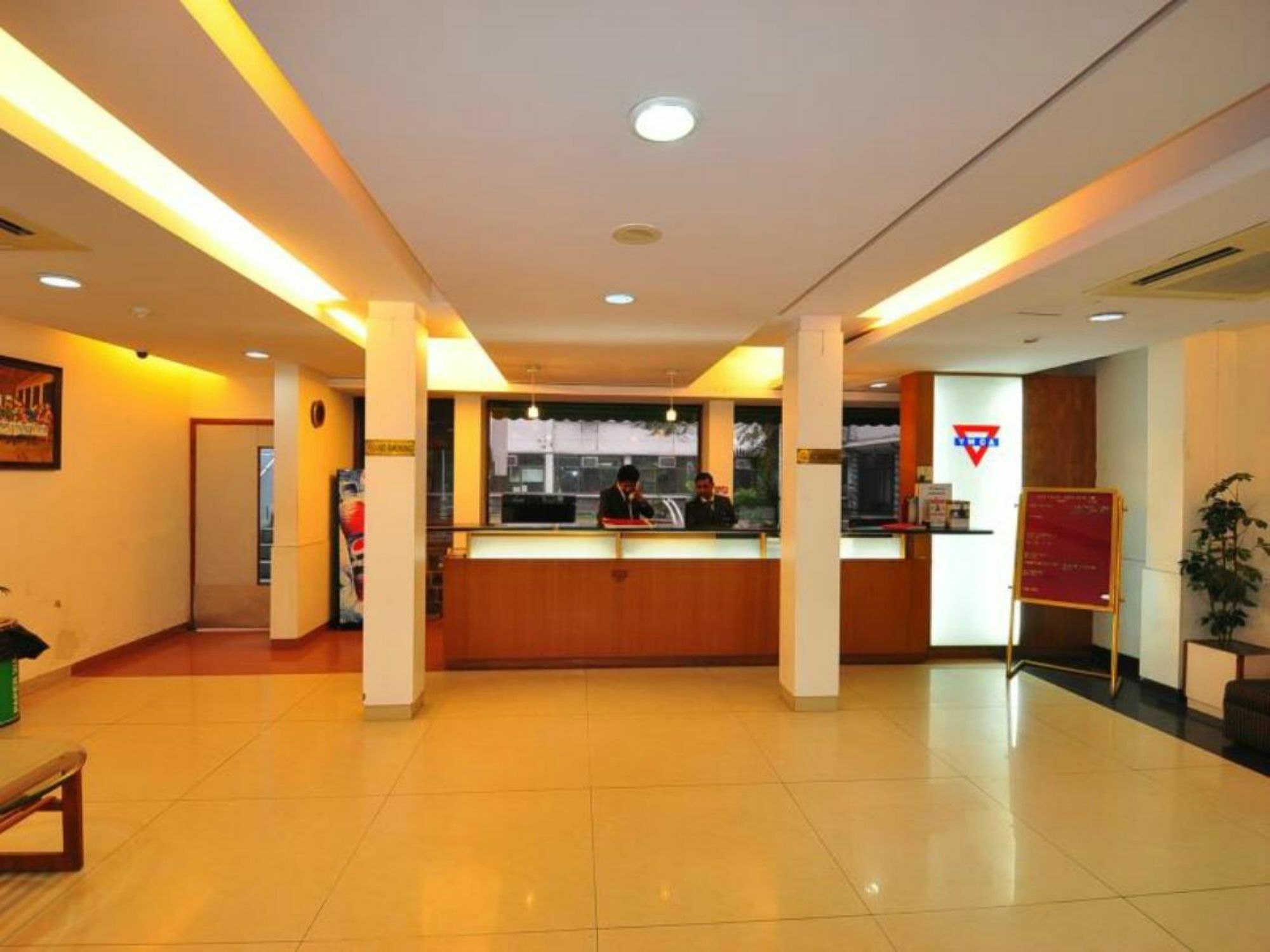 New Delhi Ymca Tourist Hostel Εξωτερικό φωτογραφία