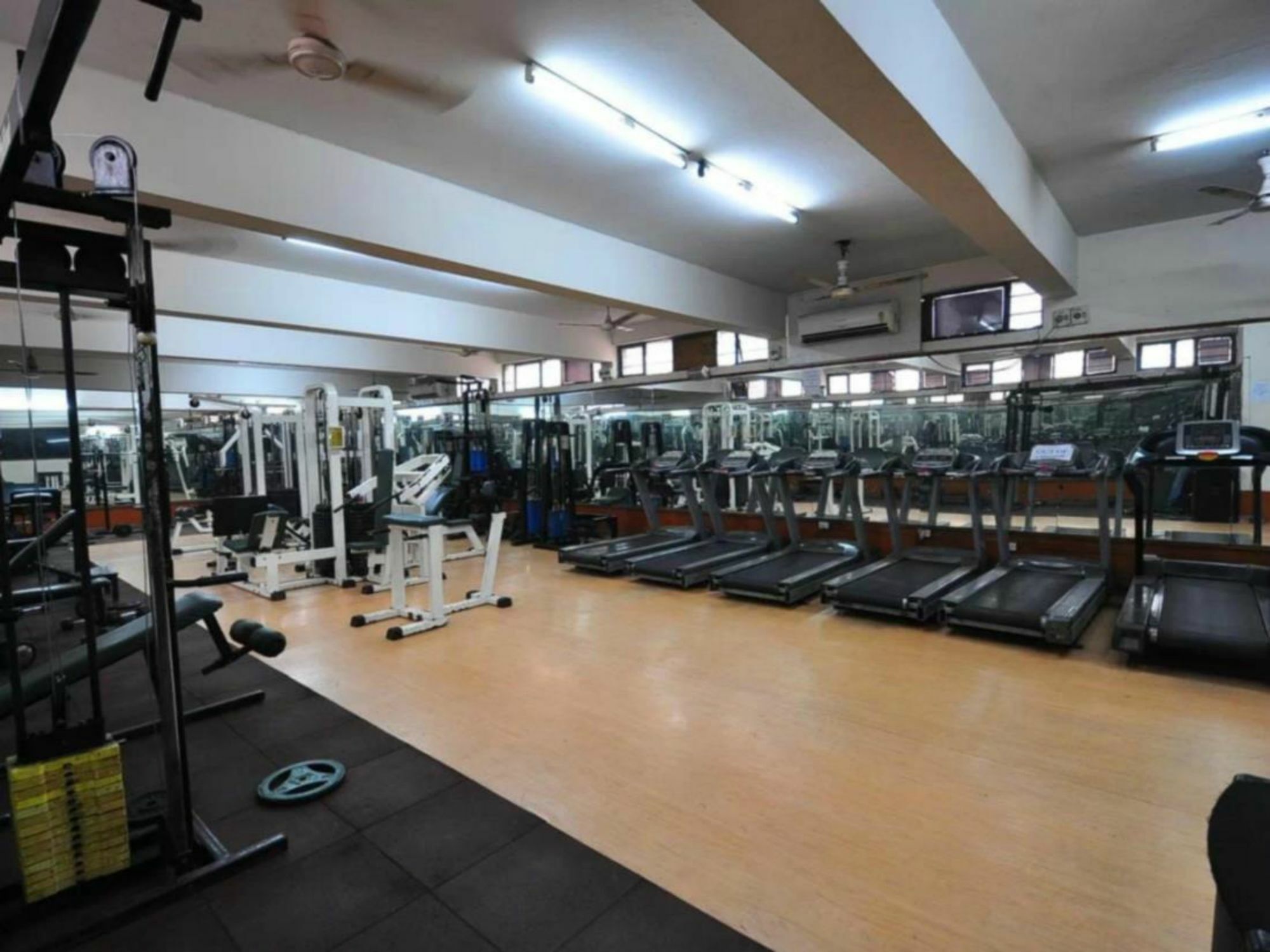 New Delhi Ymca Tourist Hostel Εξωτερικό φωτογραφία